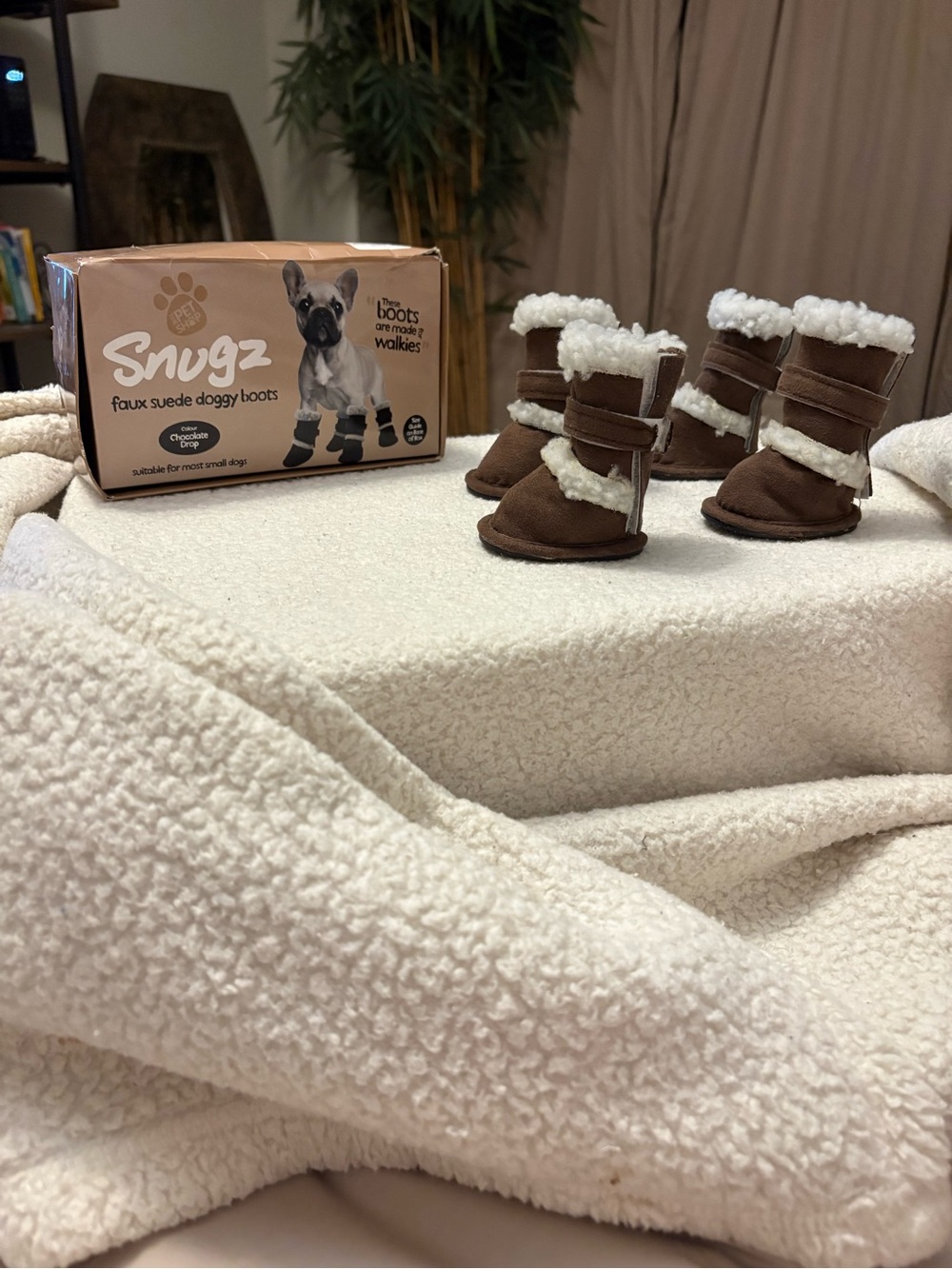 Snugz by Pet Shop Faux Suede Doggy Boots – Small Dogs – 4-Piece Set